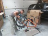 Fietsen in elkaar zetten/ putting the bikes back together