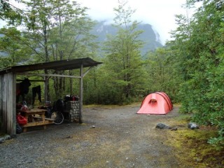 Kamperen in de regen